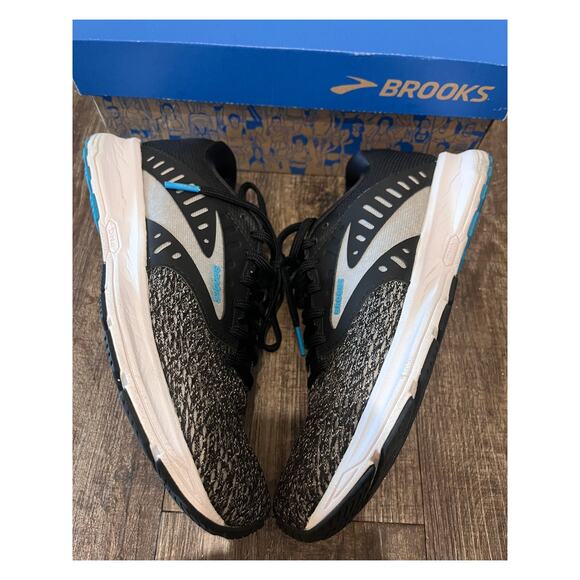 Brooks Range 2 Women's Running Shoes - Picture 1 of 8